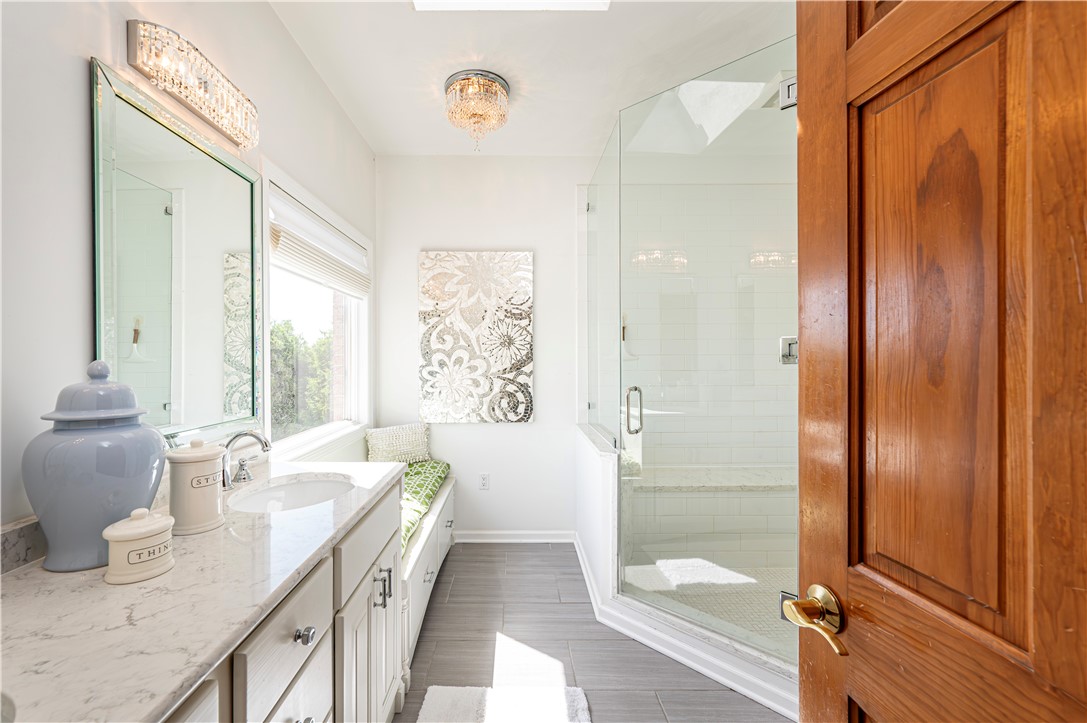 Hempfield Twp - Wml, Pennsylvania 15601, United States, 4 Bedrooms Bedrooms, ,3 BathroomsBathrooms,Residential,Contingent,135153