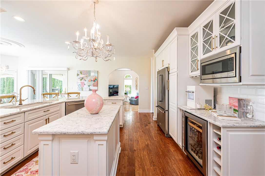 Hempfield Twp - Wml, Pennsylvania 15601, United States, 4 Bedrooms Bedrooms, ,3 BathroomsBathrooms,Residential,Contingent,135153