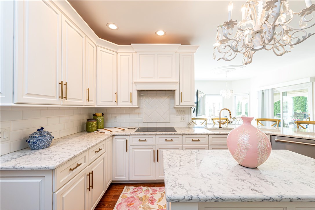 Hempfield Twp - Wml, Pennsylvania 15601, United States, 4 Bedrooms Bedrooms, ,3 BathroomsBathrooms,Residential,Contingent,135153