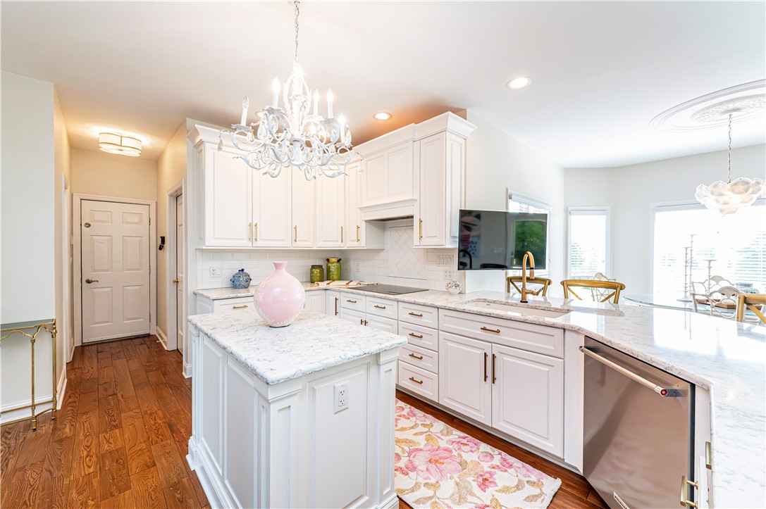 Hempfield Twp - Wml, Pennsylvania 15601, United States, 4 Bedrooms Bedrooms, ,3 BathroomsBathrooms,Residential,Contingent,135153