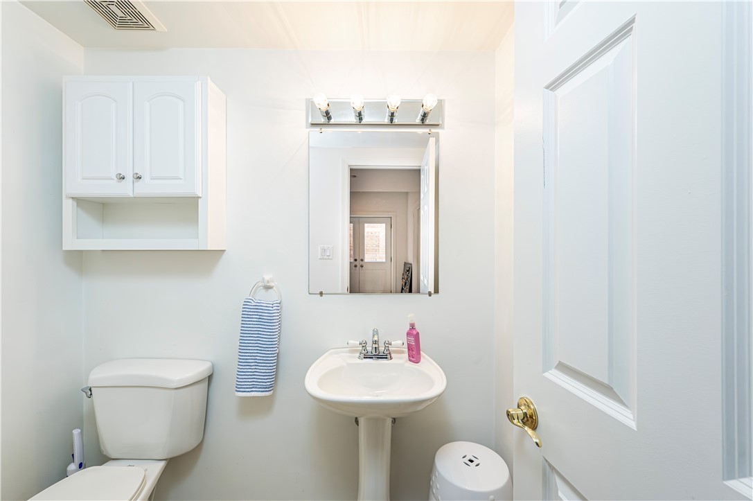 Hempfield Twp - Wml, Pennsylvania 15601, United States, 4 Bedrooms Bedrooms, ,3 BathroomsBathrooms,Residential,Contingent,135153