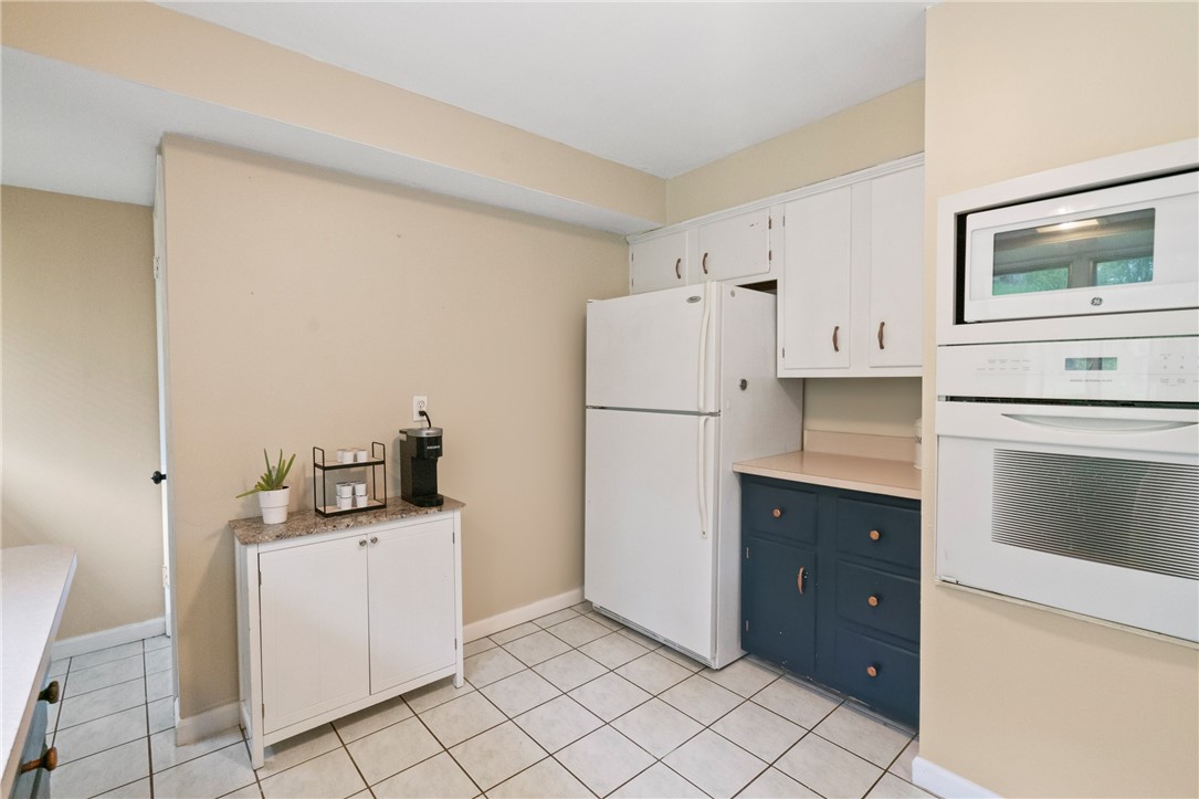 Marshall, Pennsylvania 15090, United States, 3 Bedrooms Bedrooms, ,2 BathroomsBathrooms,Residential,Contingent,129992