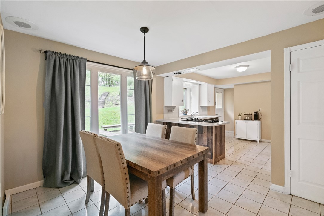 Marshall, Pennsylvania 15090, United States, 3 Bedrooms Bedrooms, ,2 BathroomsBathrooms,Residential,Contingent,129992