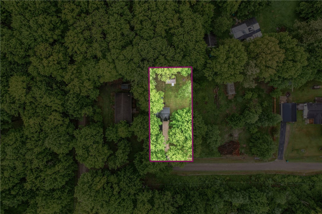 Shenango, Pennsylvania 16424, United States, 2 Bedrooms Bedrooms, ,1 BathroomBathrooms,Residential,Contingent,139967