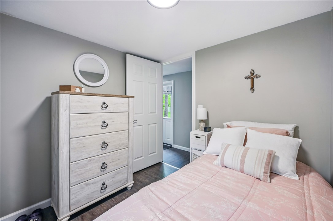 Shenango, Pennsylvania 16424, United States, 2 Bedrooms Bedrooms, ,1 BathroomBathrooms,Residential,Contingent,139967