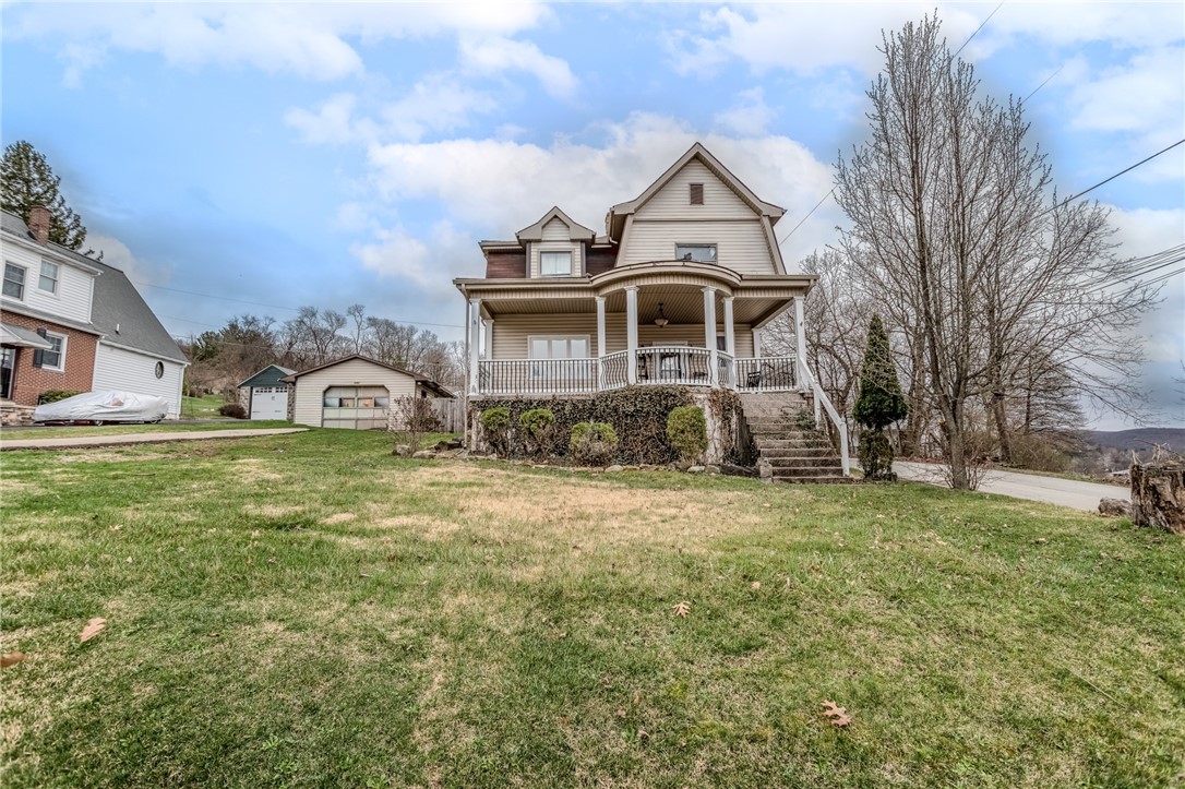 601 E Washington Ave