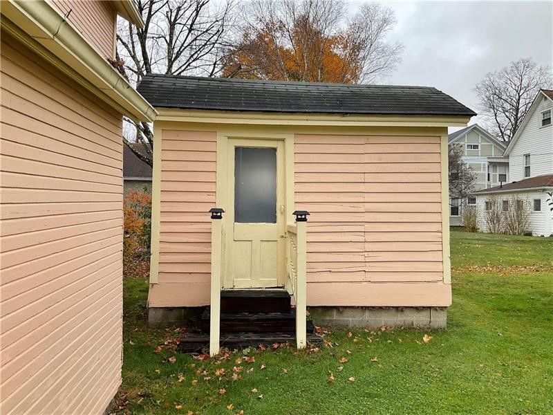 211 N Cooper Ave Dr, Parker City, Kentucky image 5