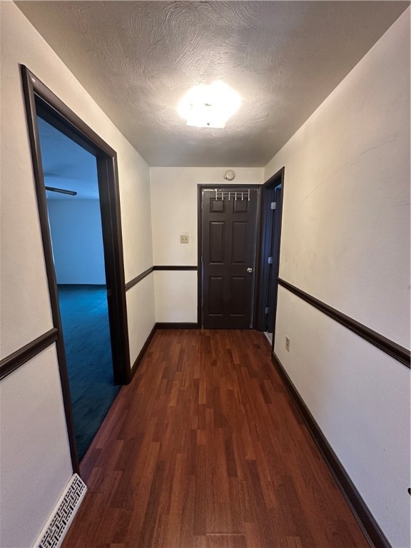 Lower Burrell, Pennsylvania 15068, United States, 3 Bedrooms Bedrooms, ,1 BathroomBathrooms,Residential,Pending,99224