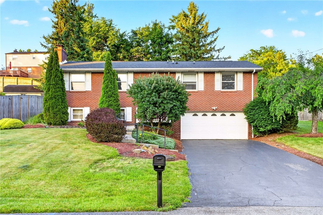 436 Sharon Rd
