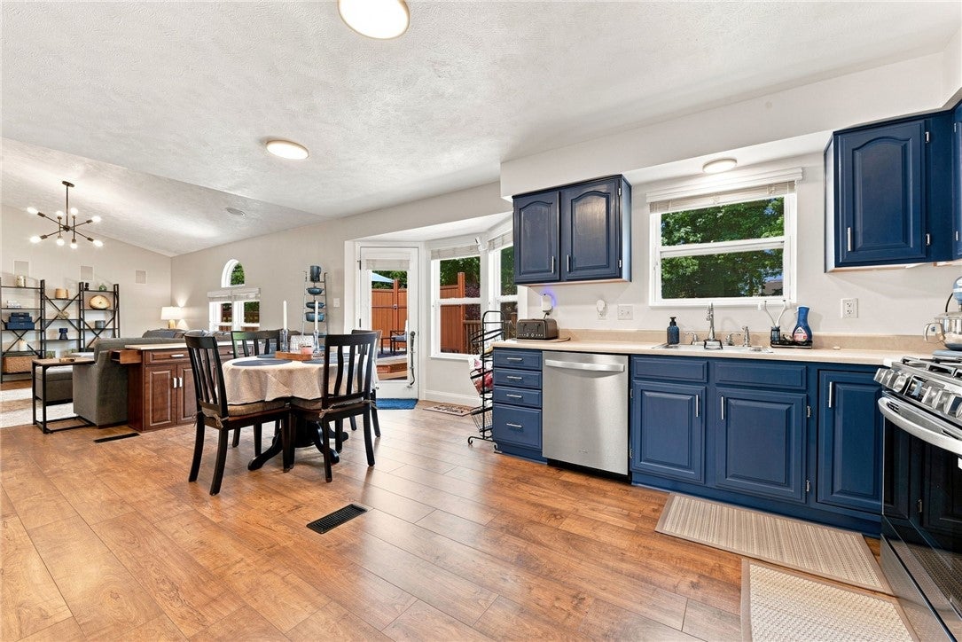159 Riemer Rd