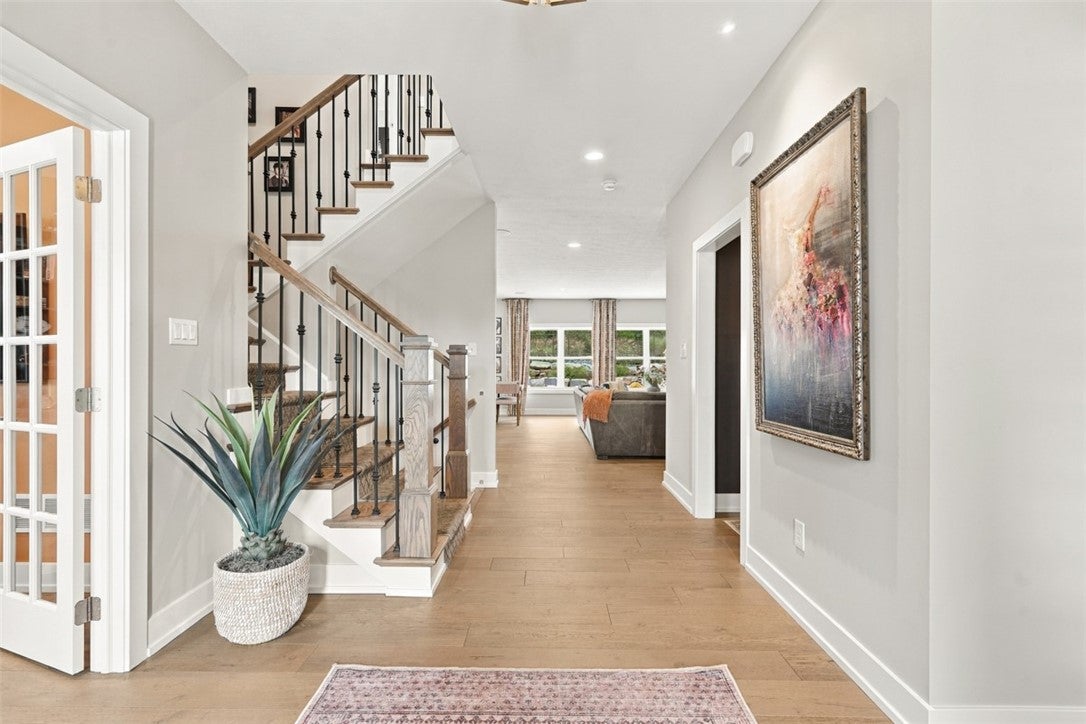 505 Harvest View Dr