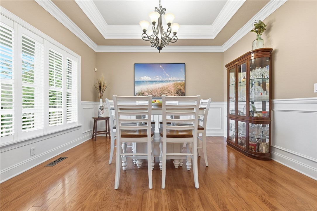 303 Torrey Pine Dr