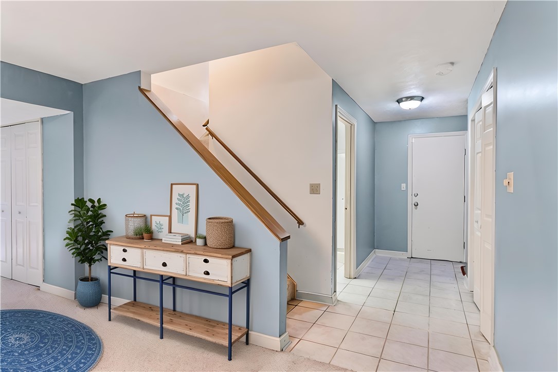 Cranberry Twp, Pennsylvania 16066, United States, 4 Bedrooms Bedrooms, ,4 BathroomsBathrooms,Residential,Pending,27925