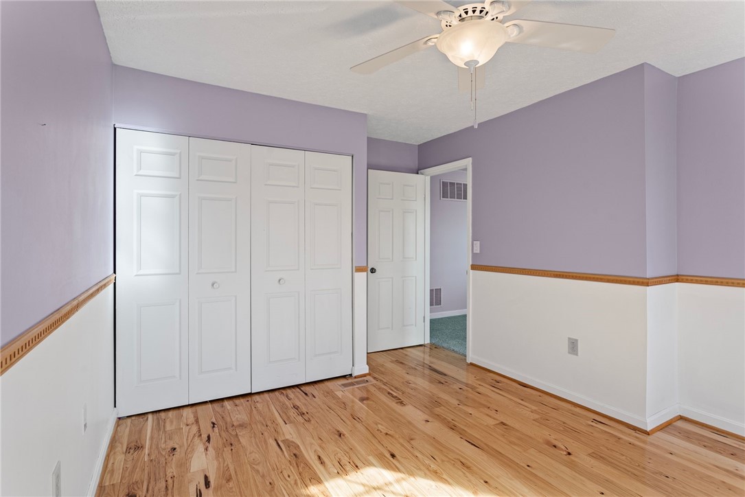 Cranberry Twp, Pennsylvania 16066, United States, 4 Bedrooms Bedrooms, ,4 BathroomsBathrooms,Residential,Pending,27925