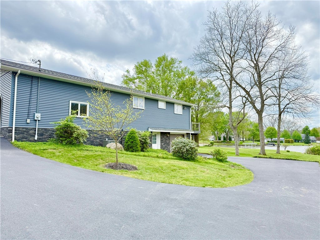 362 Latonka Dr