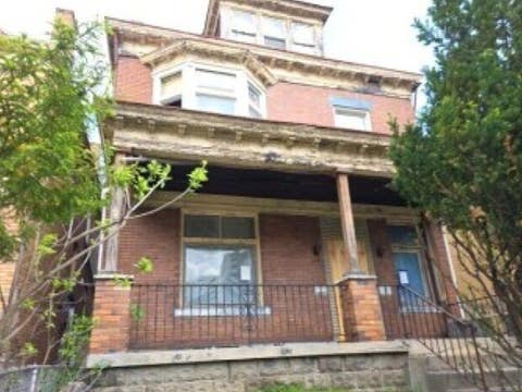 Homes For Sale - 7133 Race St St<br/> E Pittsburgh, PA 15208