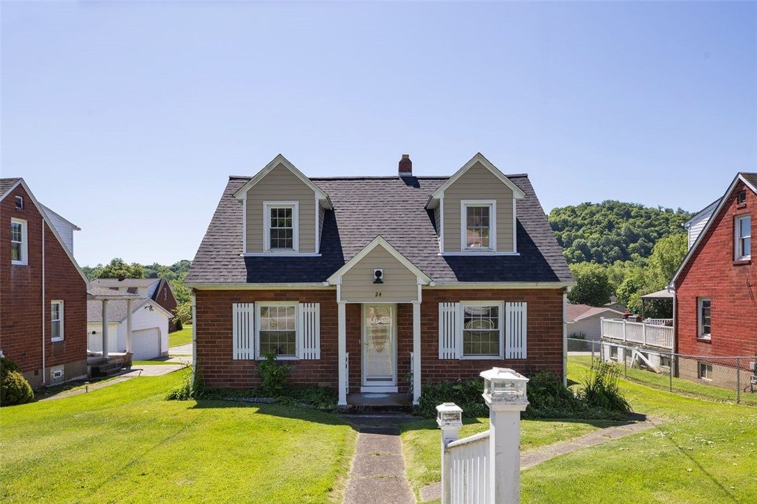 Photo 1 of 33 — 24 Taylor Ave, East Bethlehem, PA 15322