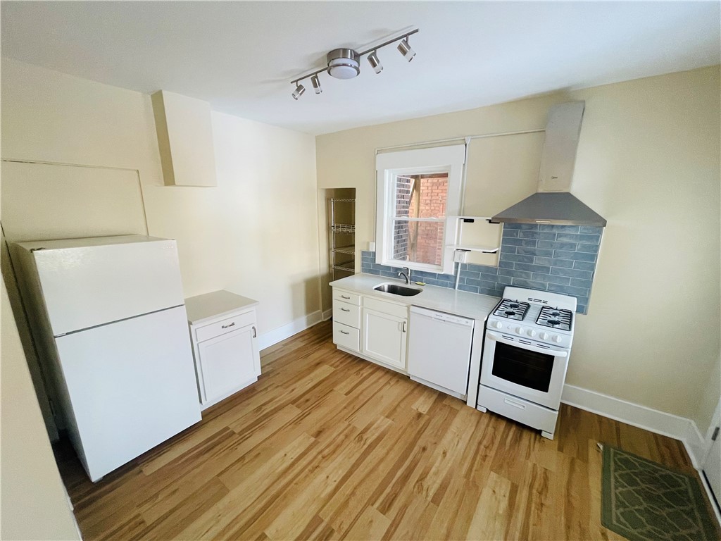 Squirrel Hill, Pennsylvania 15217, United States, 1 Bedroom Bedrooms, ,1 BathroomBathrooms,Residential,Active,13779