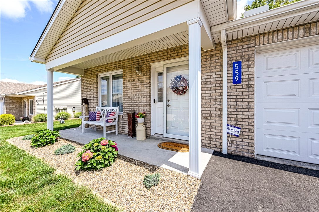559 Sunview Cir