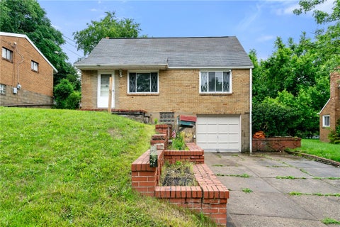 Photo for 127 Charleston Dr