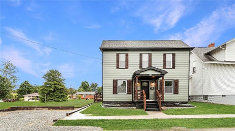 Townhouse For Sale - 23 4th Ave Ave<br/> Scottdale, PA 15683