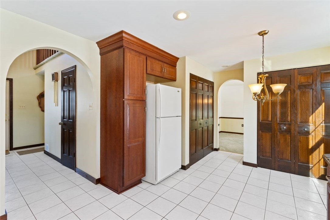 2759 Ridge Rd Rd, South Park, Pennsylvania image 3