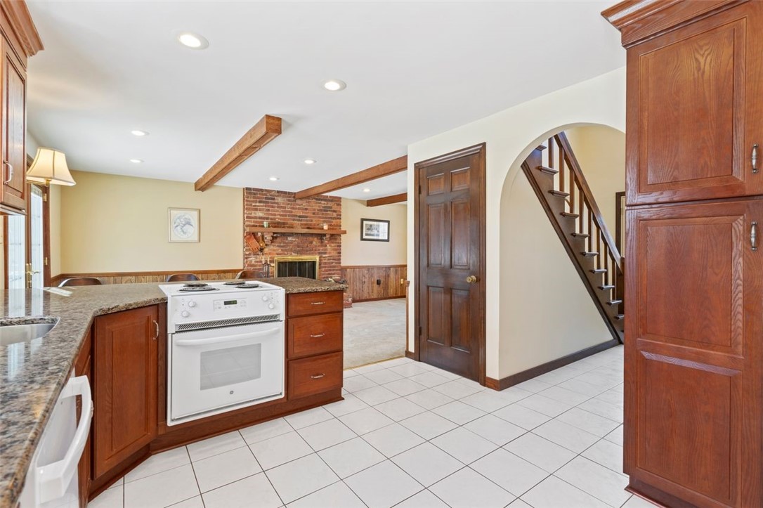 2759 Ridge Rd Rd, South Park, Pennsylvania image 4