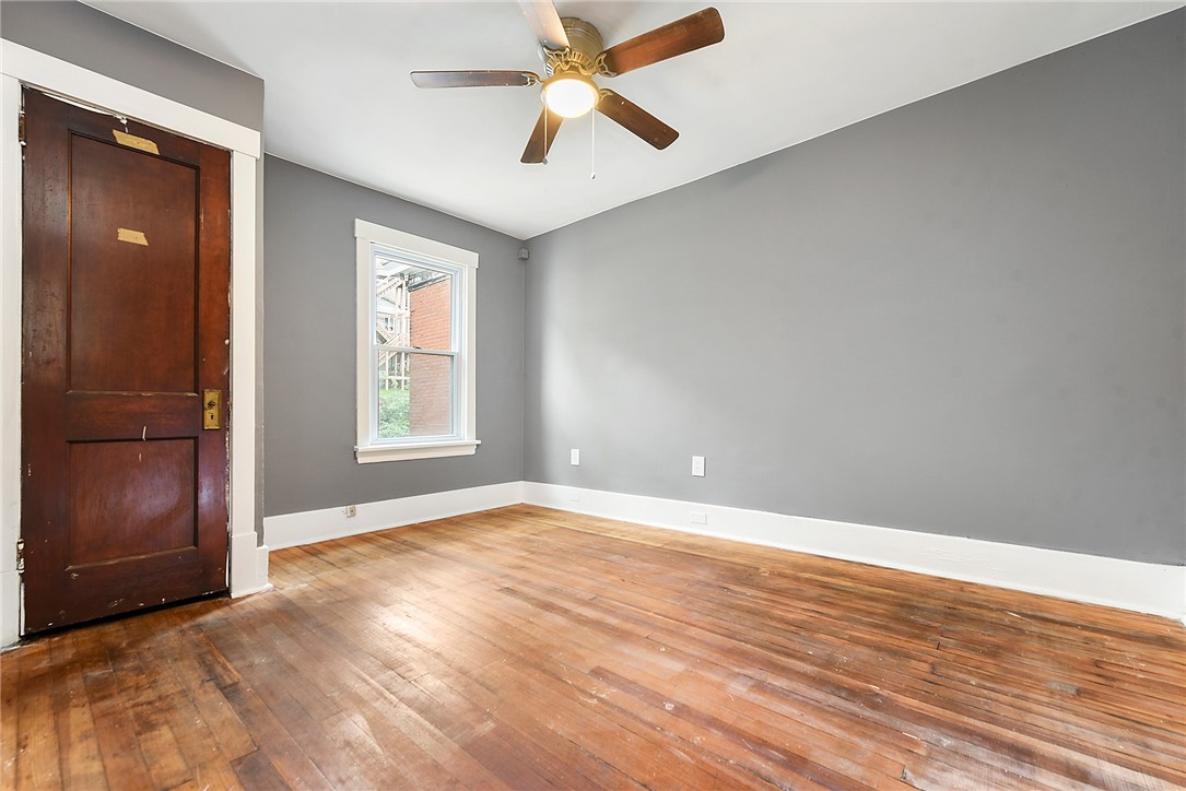 Mt Oliver, Pennsylvania 15210, United States, 3 Bedrooms Bedrooms, ,1 BathroomBathrooms,Residential,Active,86094