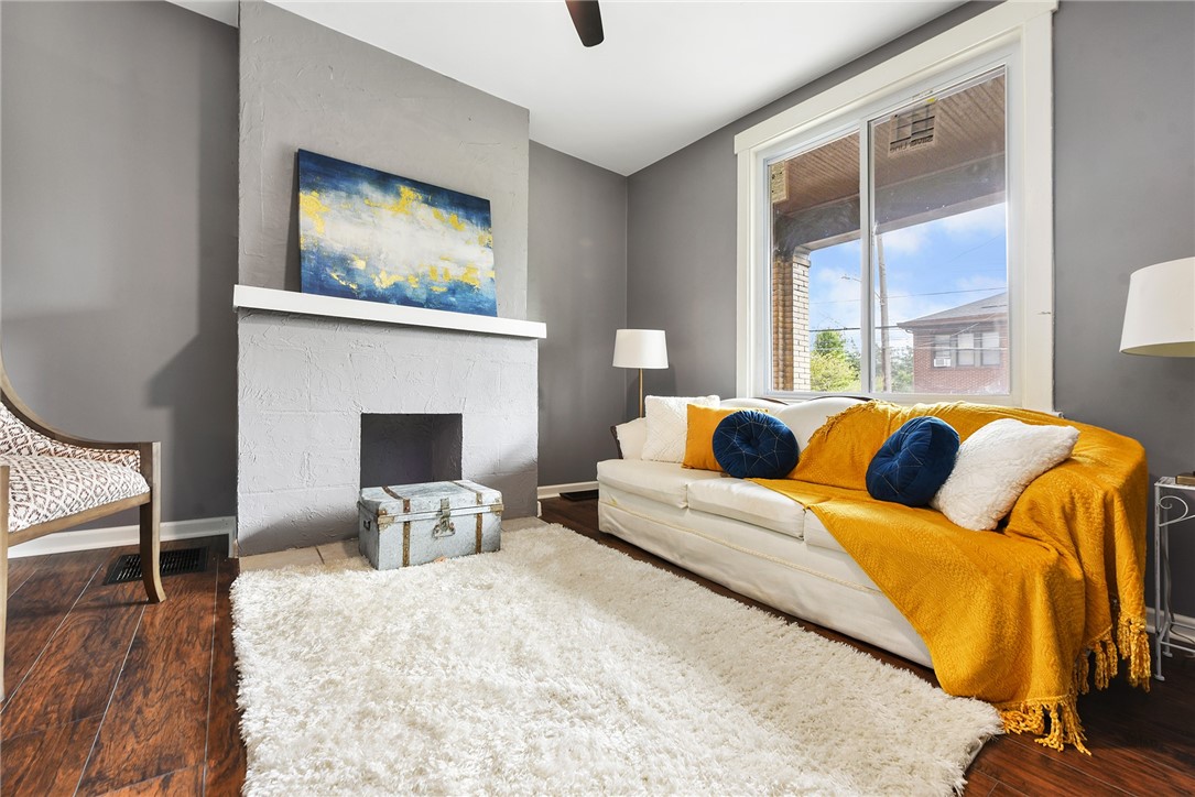 Mt Oliver, Pennsylvania 15210, United States, 3 Bedrooms Bedrooms, ,1 BathroomBathrooms,Residential,Active,86094