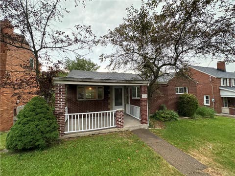 Photo for 2438 Edgebrook Ave