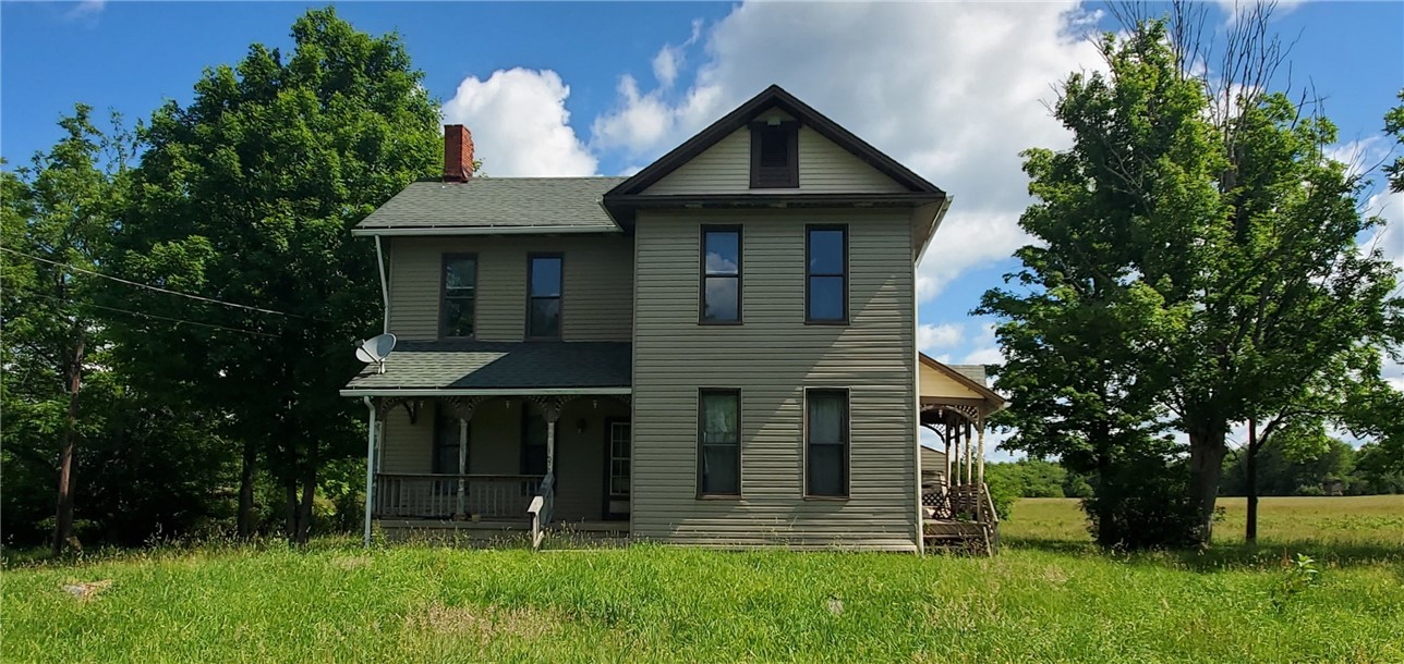 Photo 1 of 28 — 1551 BRANCHTON RD, Washington Twp, PA 16040