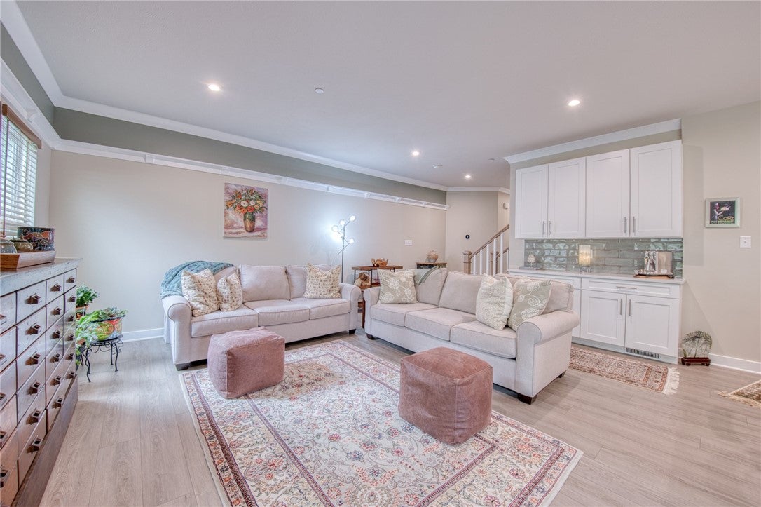 224 Dana Dr