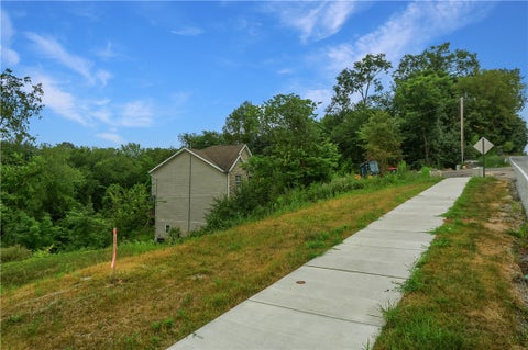 Vacant Land For Sale - LOT 8 Beaver Grade Road Rd<br/> Robinson Twp, PA 15136