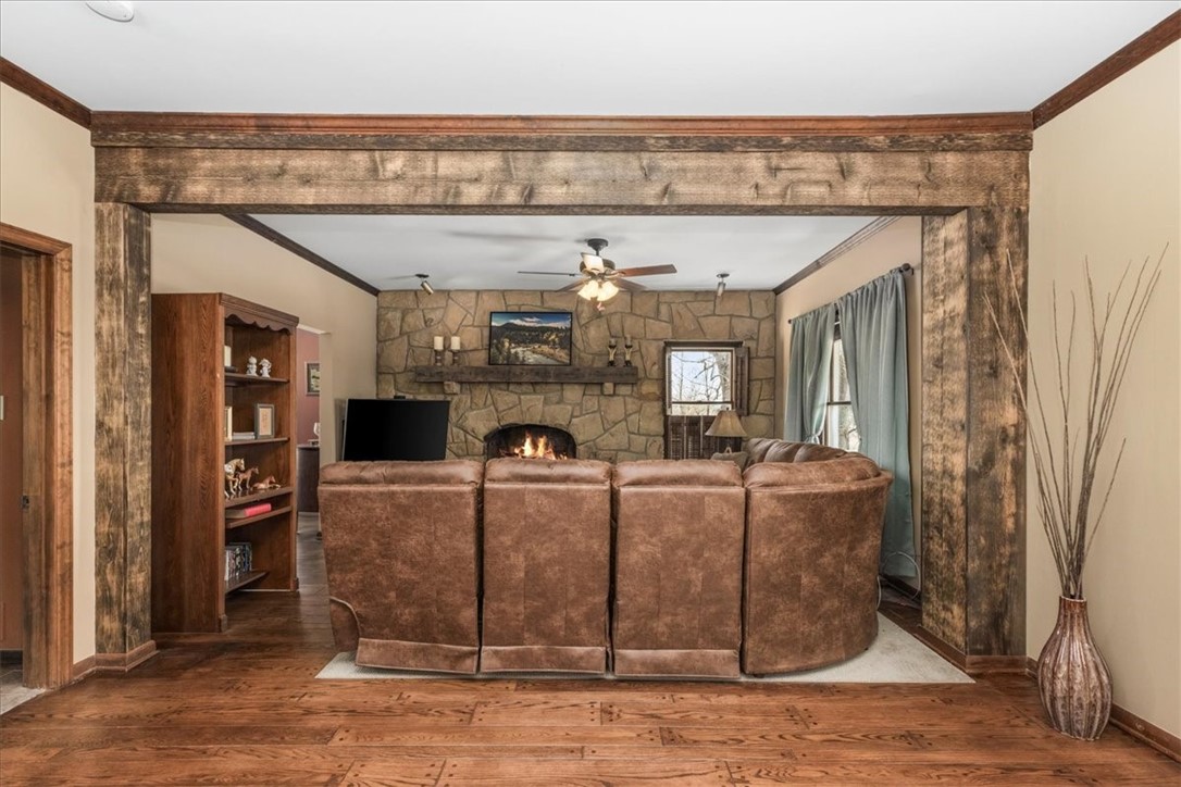 281 Bear Creek Rd