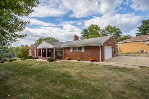 Photo of 5158 Priscilla Dr, Bethel Park, PA 15102 (MLS # 1742976)