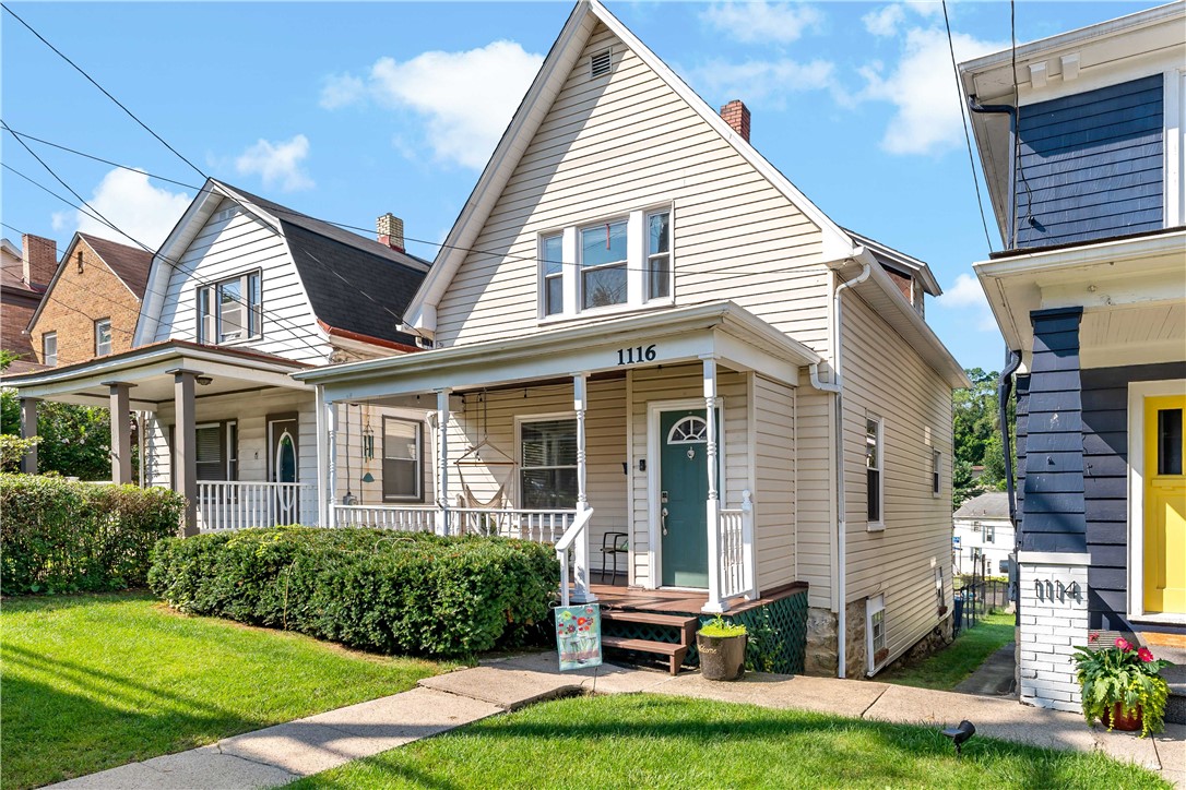 1116 Woodbourne Ave