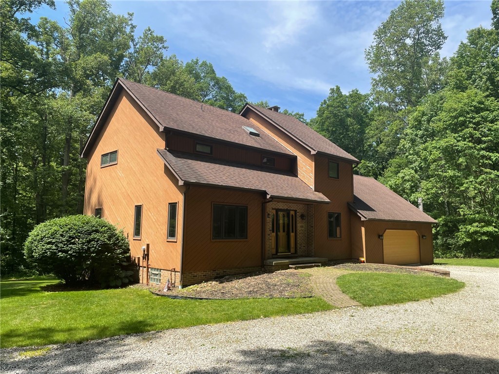 Murrysville, Pennsylvania 15644, United States, 3 Bedrooms Bedrooms, ,3 BathroomsBathrooms,Residential,Active,190857