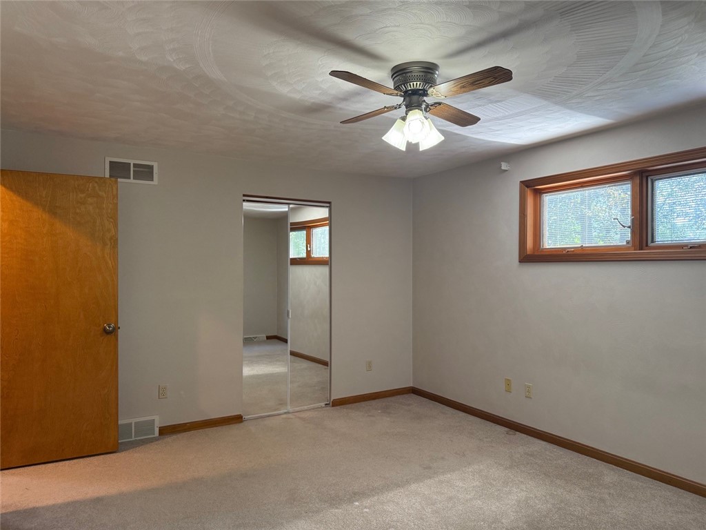 Murrysville, Pennsylvania 15644, United States, 3 Bedrooms Bedrooms, ,3 BathroomsBathrooms,Residential,Active,190857