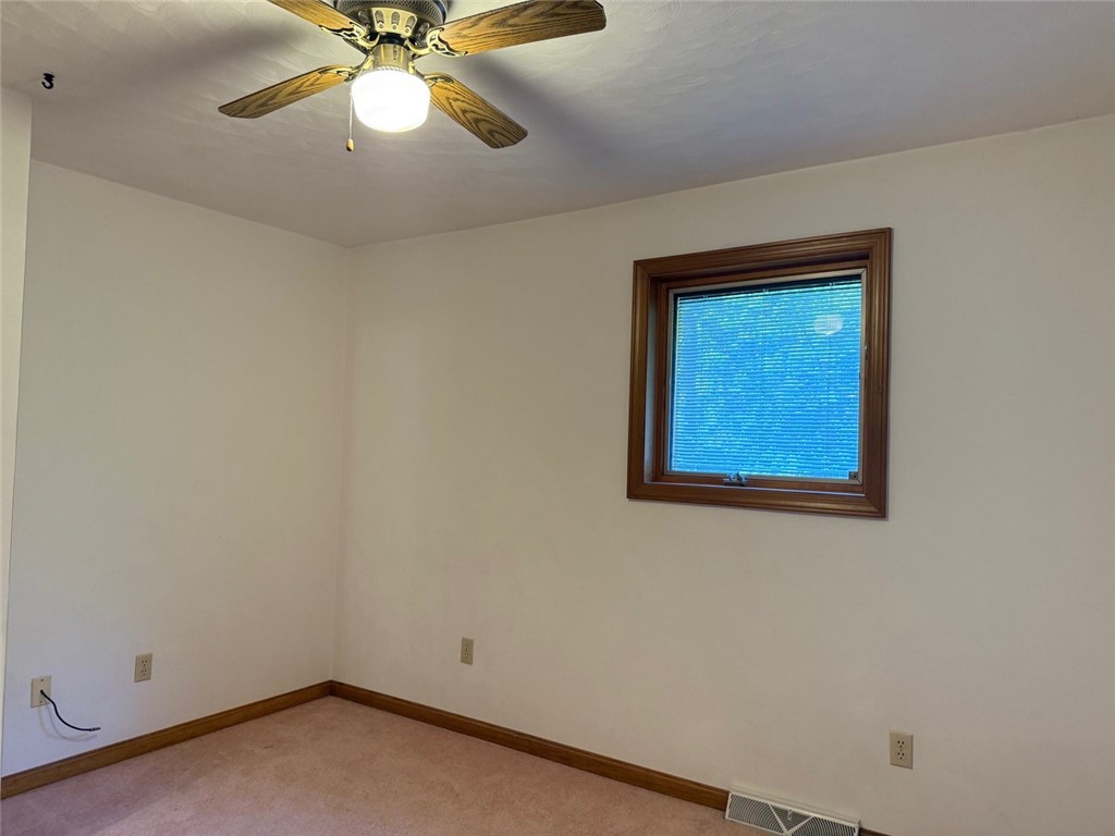 Murrysville, Pennsylvania 15644, United States, 3 Bedrooms Bedrooms, ,3 BathroomsBathrooms,Residential,Active,190857