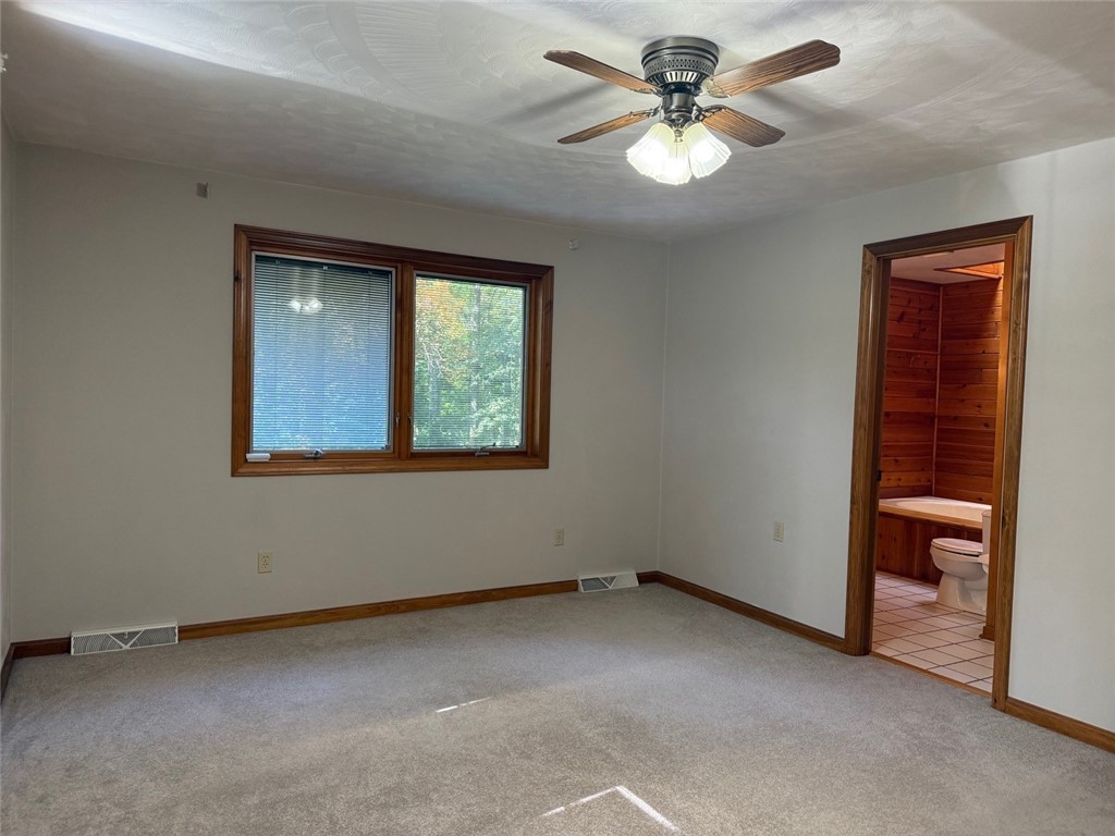 Murrysville, Pennsylvania 15644, United States, 3 Bedrooms Bedrooms, ,3 BathroomsBathrooms,Residential,Active,190857