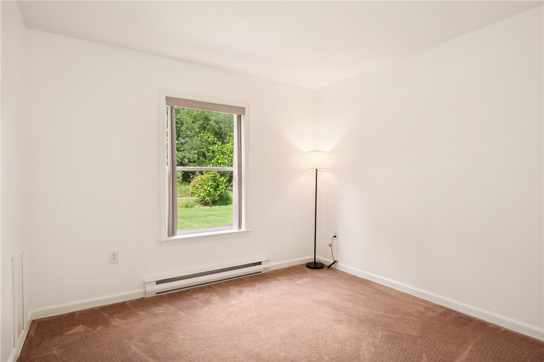 Jennerstown Boro, Pennsylvania 15531, United States, 3 Bedrooms Bedrooms, ,2 BathroomsBathrooms,Residential,Active,170683