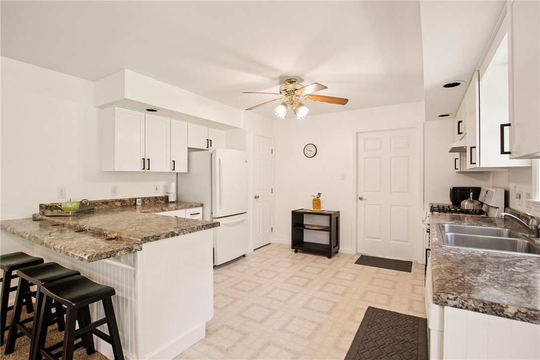 Jennerstown Boro, Pennsylvania 15531, United States, 3 Bedrooms Bedrooms, ,2 BathroomsBathrooms,Residential,Active,170683