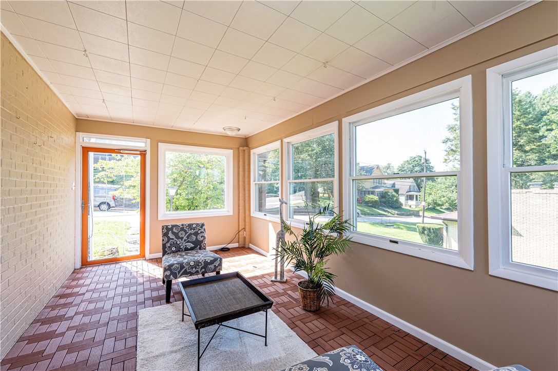 Jeannette, Pennsylvania 15644, United States, 2 Bedrooms Bedrooms, ,2 BathroomsBathrooms,Residential,Active,177901