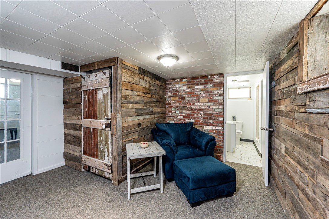 Jeannette, Pennsylvania 15644, United States, 2 Bedrooms Bedrooms, ,2 BathroomsBathrooms,Residential,Active,177901