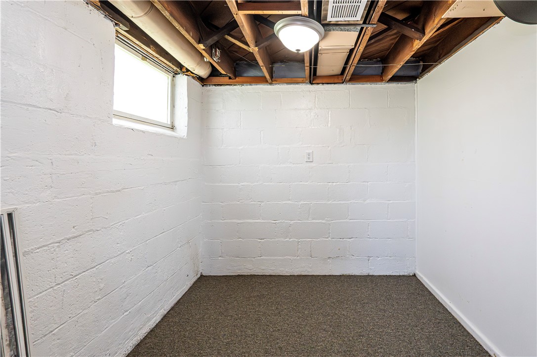 Jeannette, Pennsylvania 15644, United States, 2 Bedrooms Bedrooms, ,2 BathroomsBathrooms,Residential,Active,177901