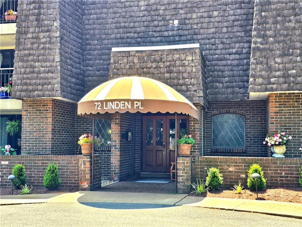 72 LINDEN PLACE 36