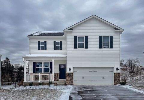 Photo of 217 Rolling Mill Ln, Finleyville, PA 15332 (MLS # 1737304)