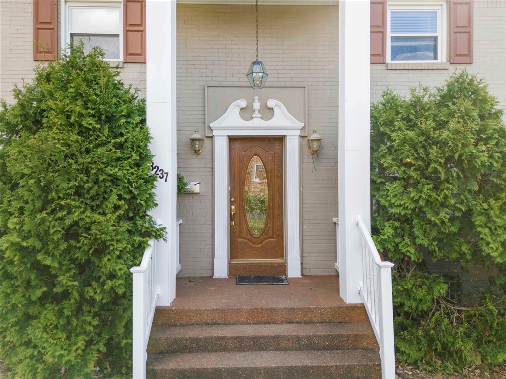 3237 Arapahoe Road Rd, Bethel Park, Pennsylvania image 3