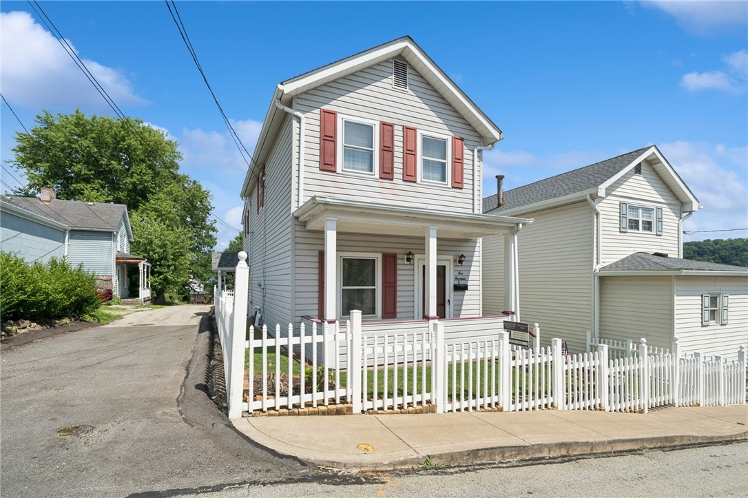 Photo 1 of 38 — 514 Finley St, Monongahela City, PA 15063