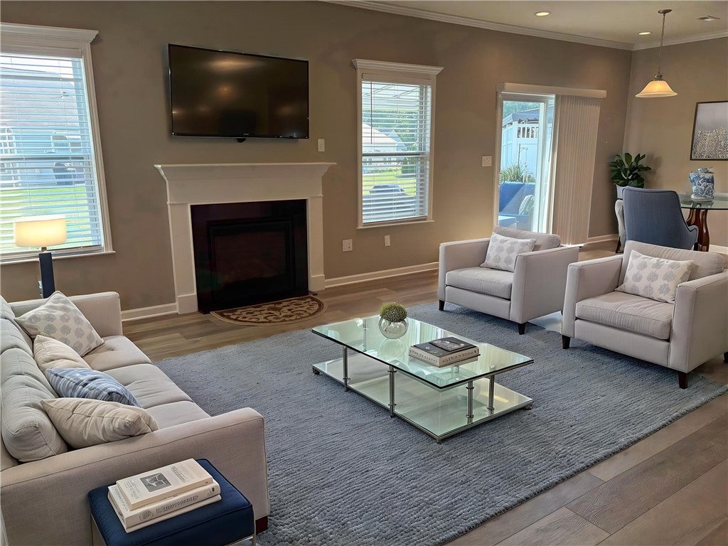 202 Raven Circle
